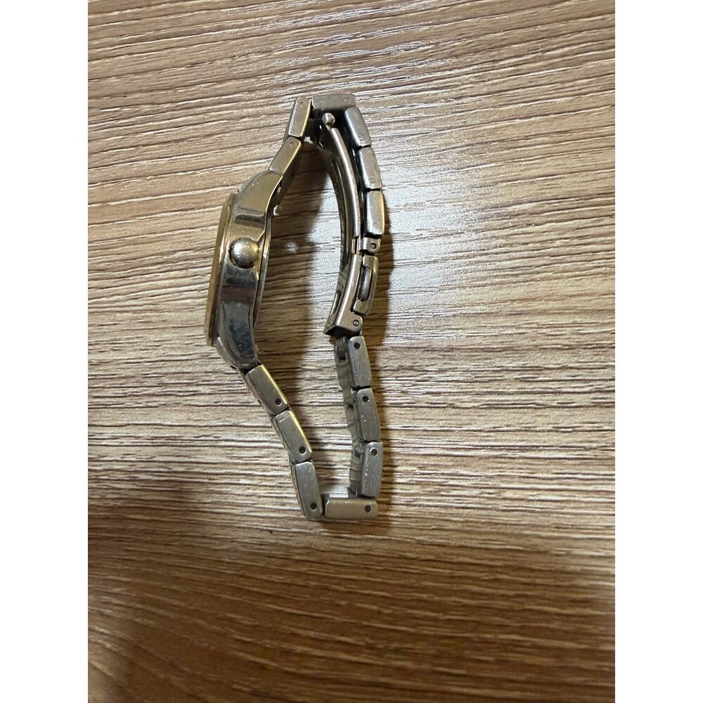 Vintage Gold and Silver Vintage Timex Timepiece - Picture 7 of 7